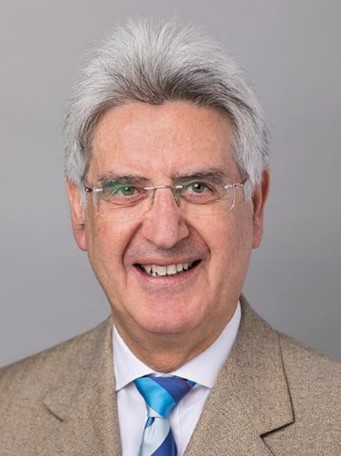 ステファニー A. アーチック会長